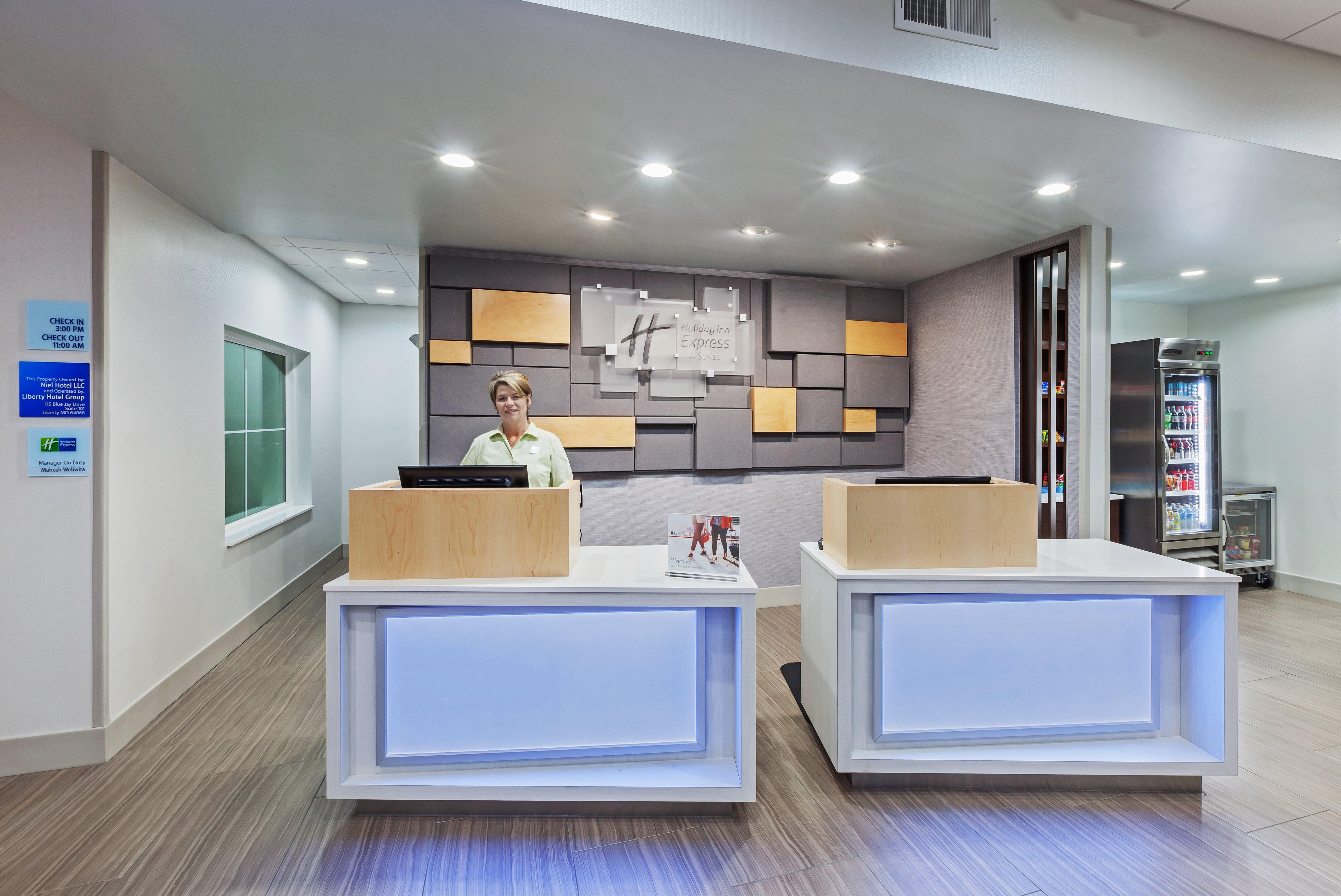 Holiday Inn Express & Suites - Coffeyville, An Ihg Hotel Buitenkant foto